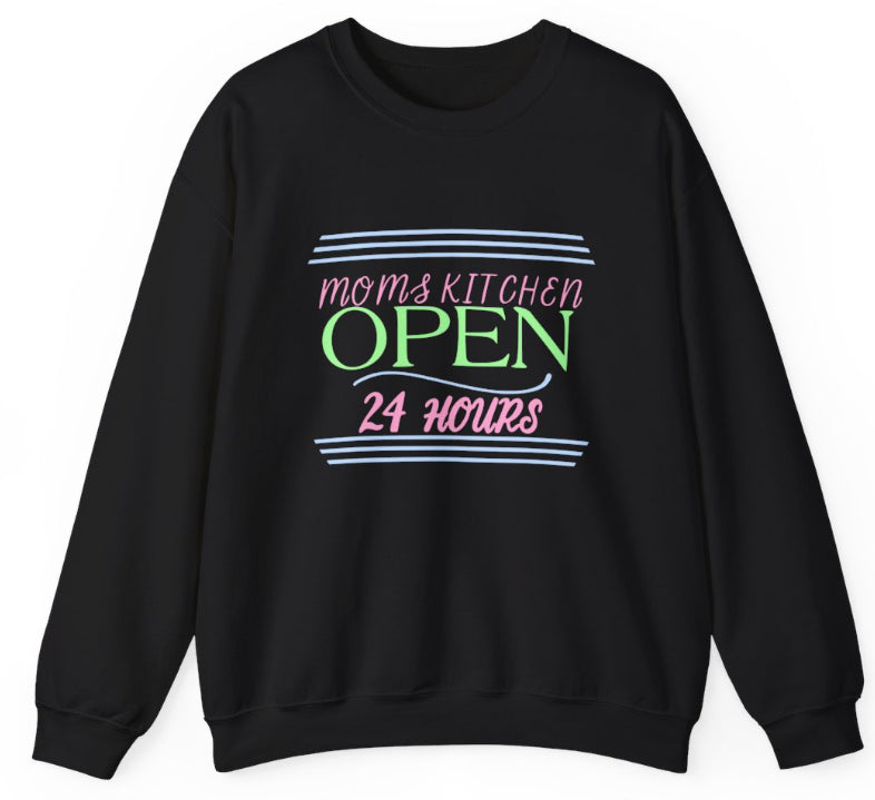 Moms kitchen Crew Neck