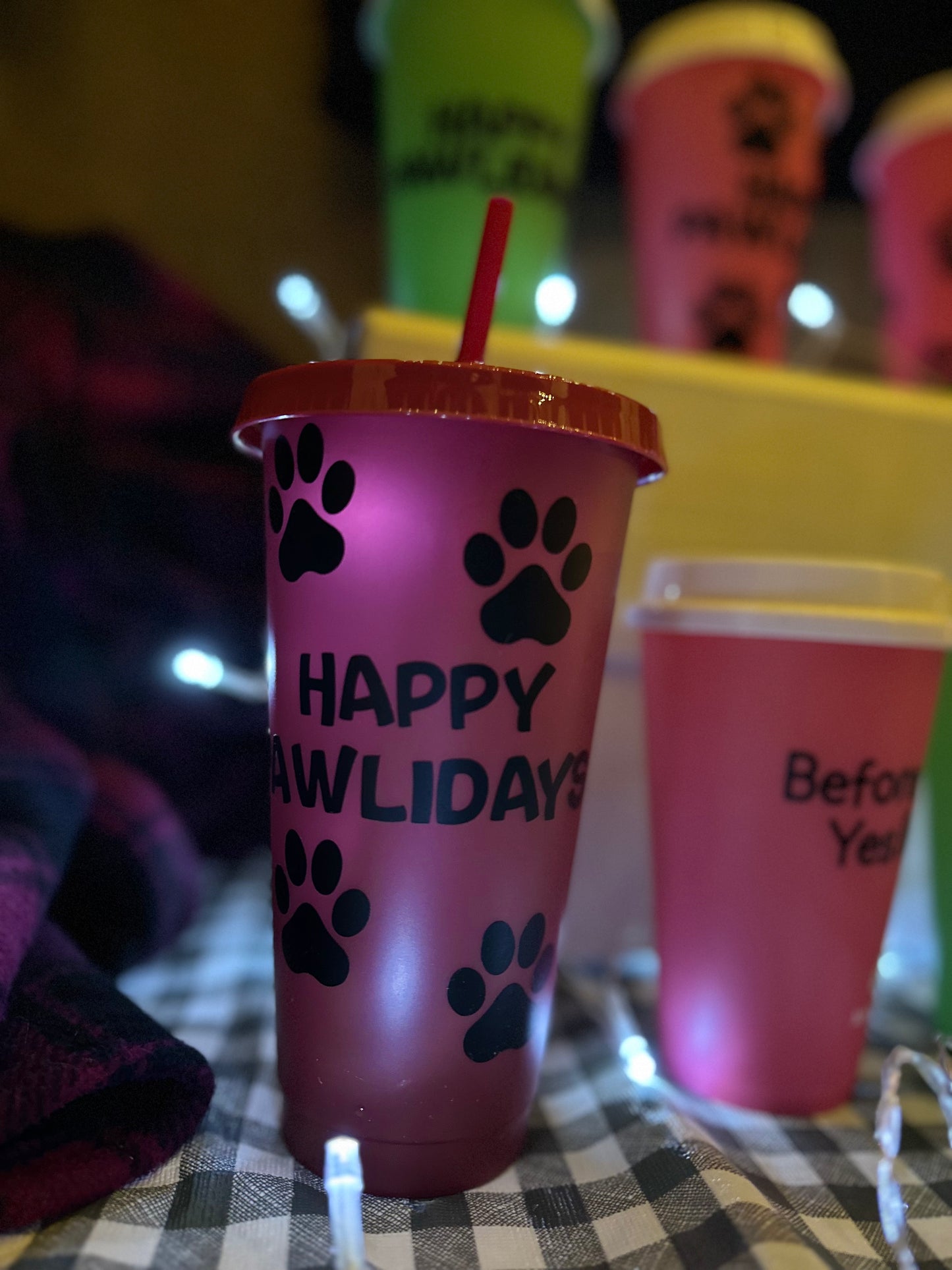 Happy Pawlidays colour changing cup