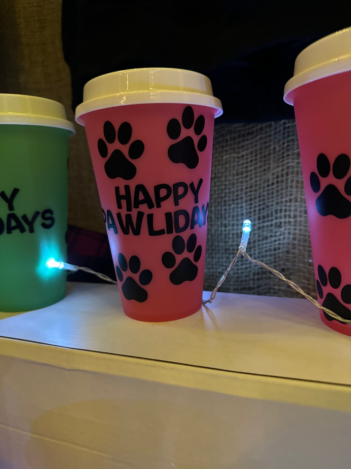 Happy Pawlidays colour changing cup